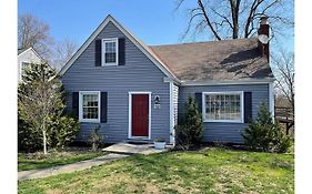 Quaint, Comfy, Close & Convenient